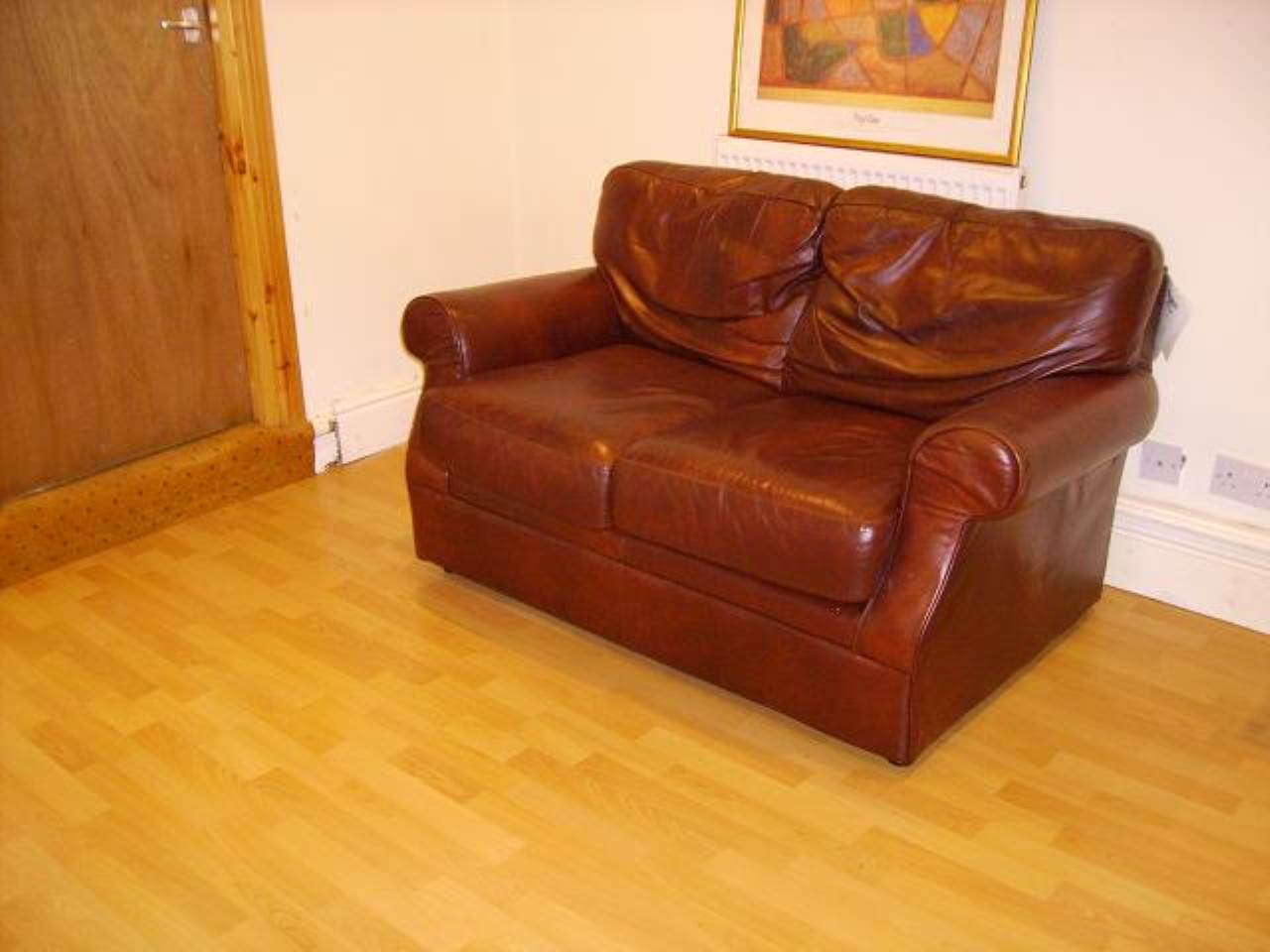 Flat Claude Road in Cardiff