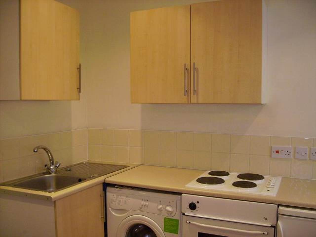 Flat Claude Road in Cardiff