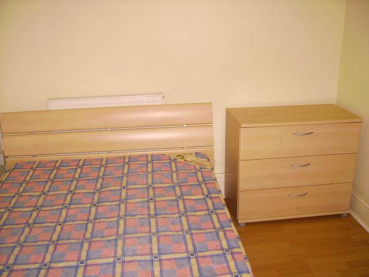 Flat Claude Road in Cardiff