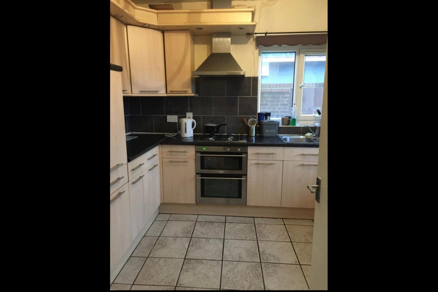 Room Mancroft Walk in Manchester