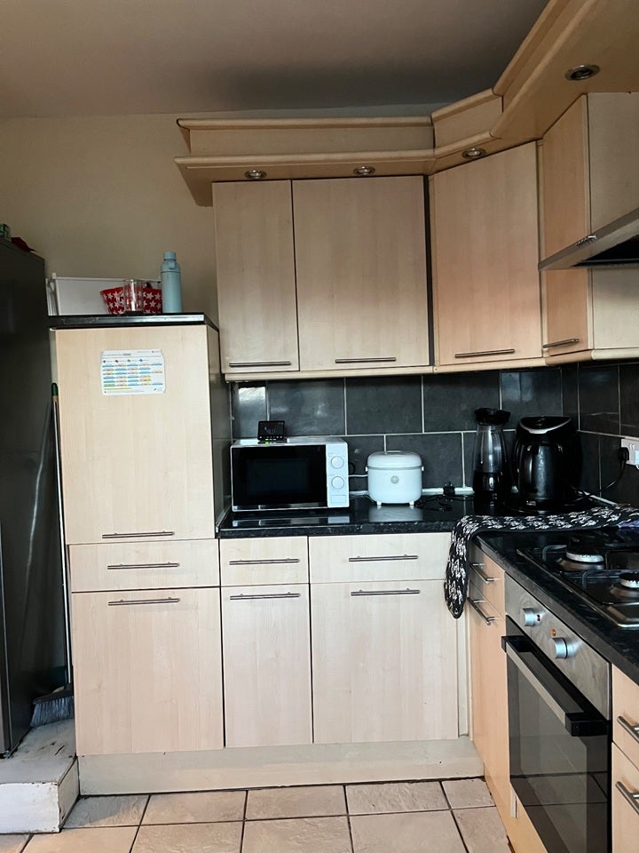 Room Mancroft Walk in Manchester