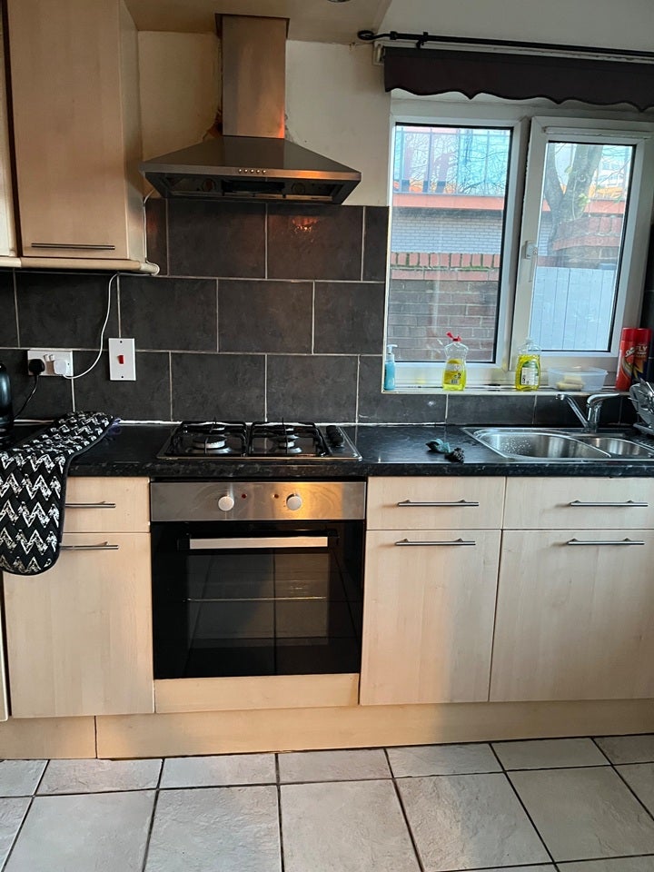 Room Mancroft Walk in Manchester