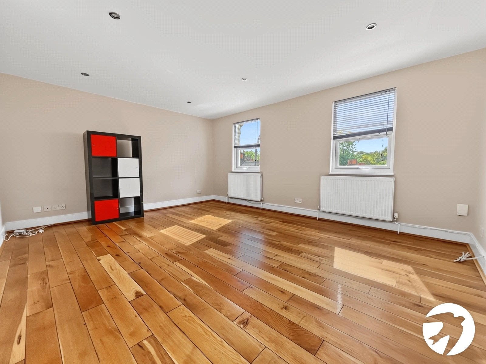 Flat Lee High Road in Greater London
