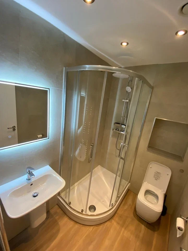 Flat Rye Lane in Greater London