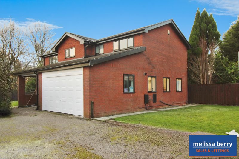 Flat Sergeants Lane in Prestwich