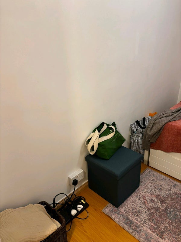 Room Andover Road in Greater London