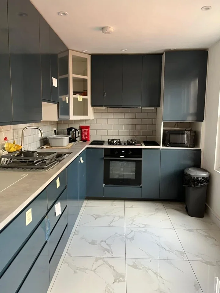 Room Lockesfield Place in Greater London