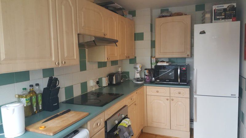 Flat Bakersfield in Greater London