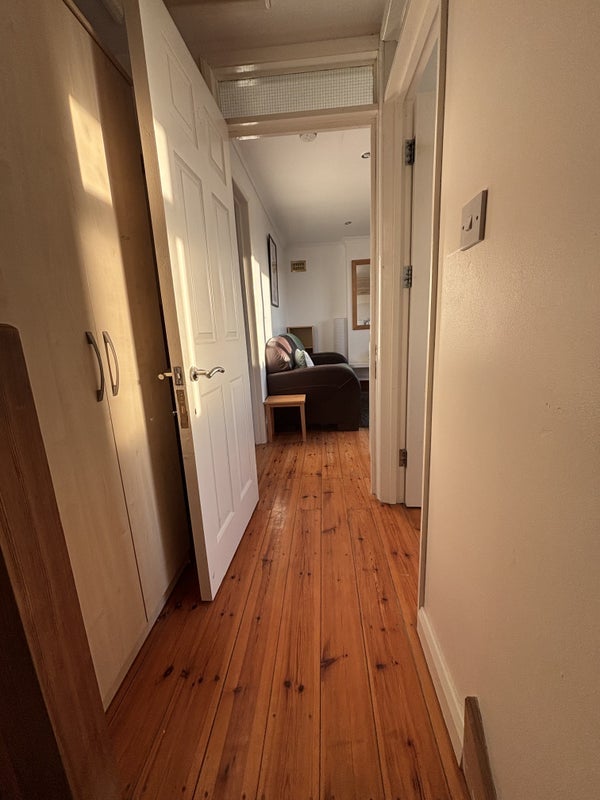 Flat South Norwood Hill in Greater London