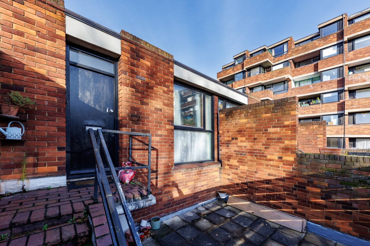 Flat Charlwood Street in City of Westminster