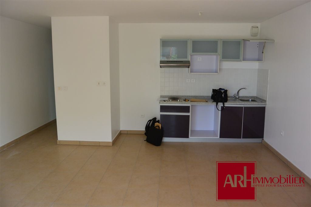 Flat Rue Edmond Albius in Saint-Denis