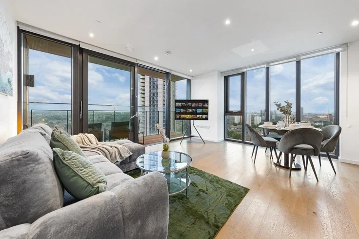 Flat St. Gabriel Walk in Greater London
