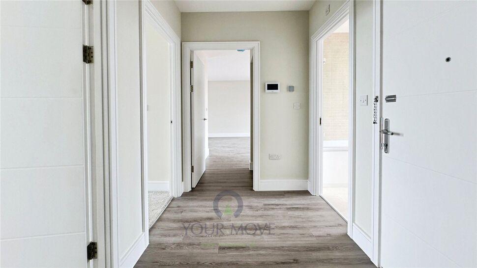 Flat Crayford Road in Dartford