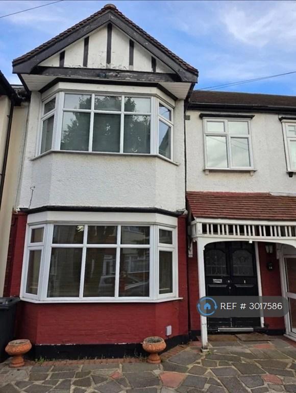 House Brockham Drive in Greater London