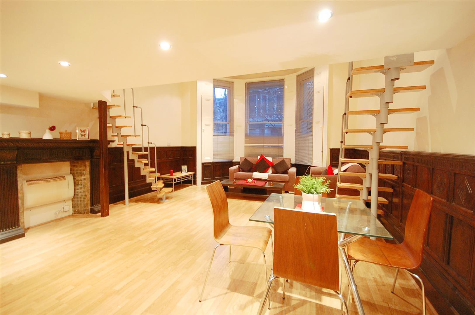 Flat Southwell Gardens in Greater London