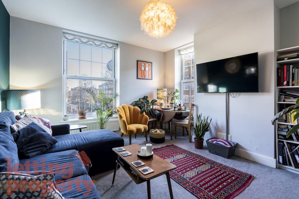 Flat Pembury Close in Greater London