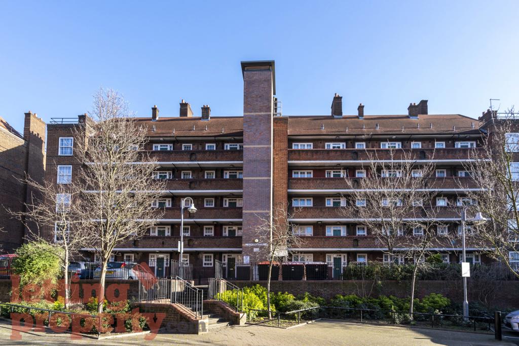 Flat Pembury Close in Greater London