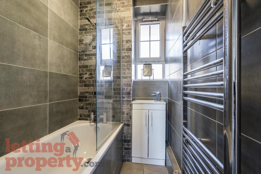 Flat Pembury Close in Greater London