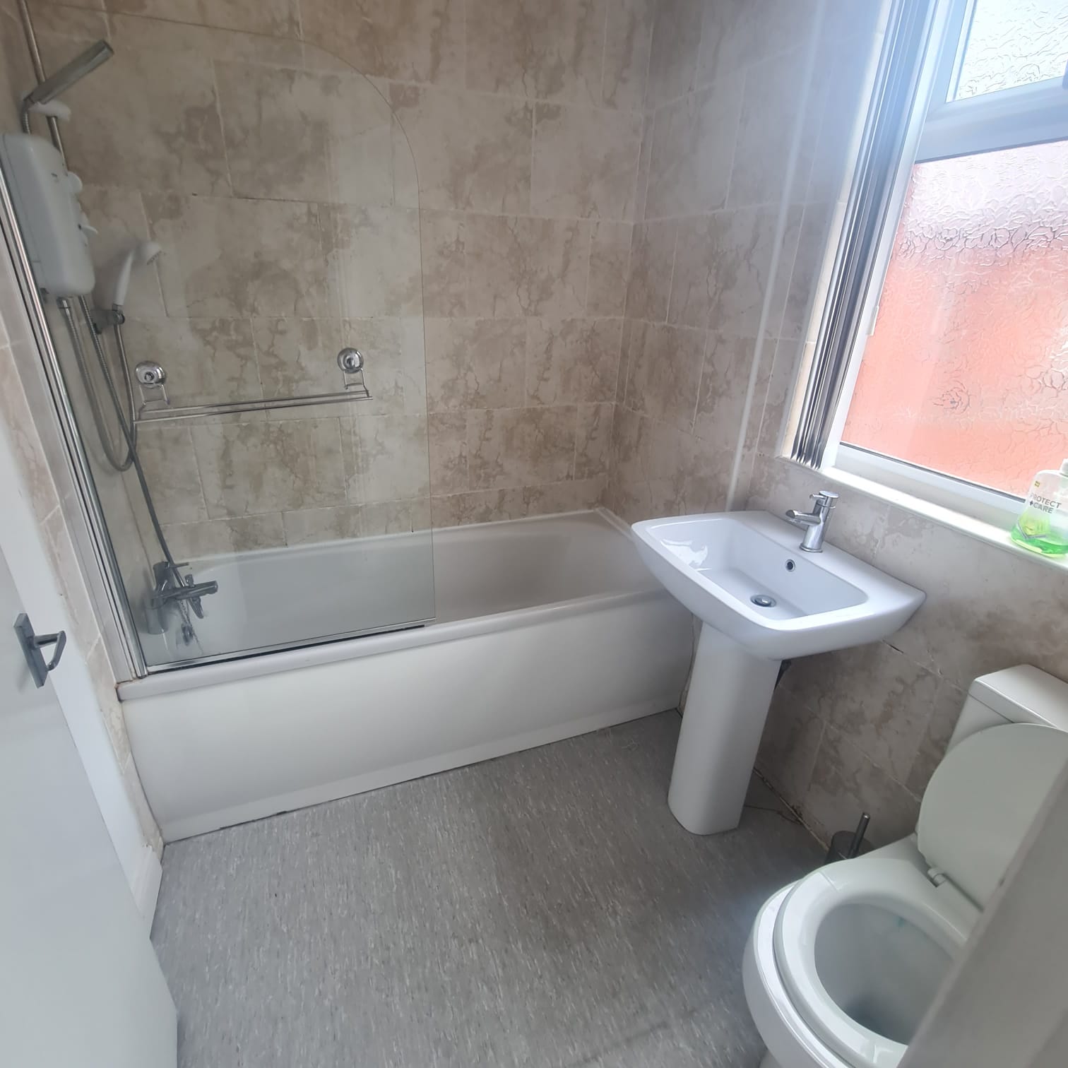 Flat Winston Gardens in Leeds