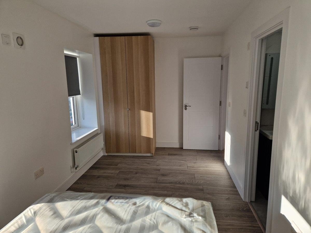 Flat Camden High Street in Greater London
