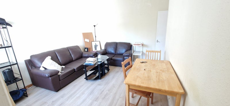 Flat Finchley Road in Greater London
