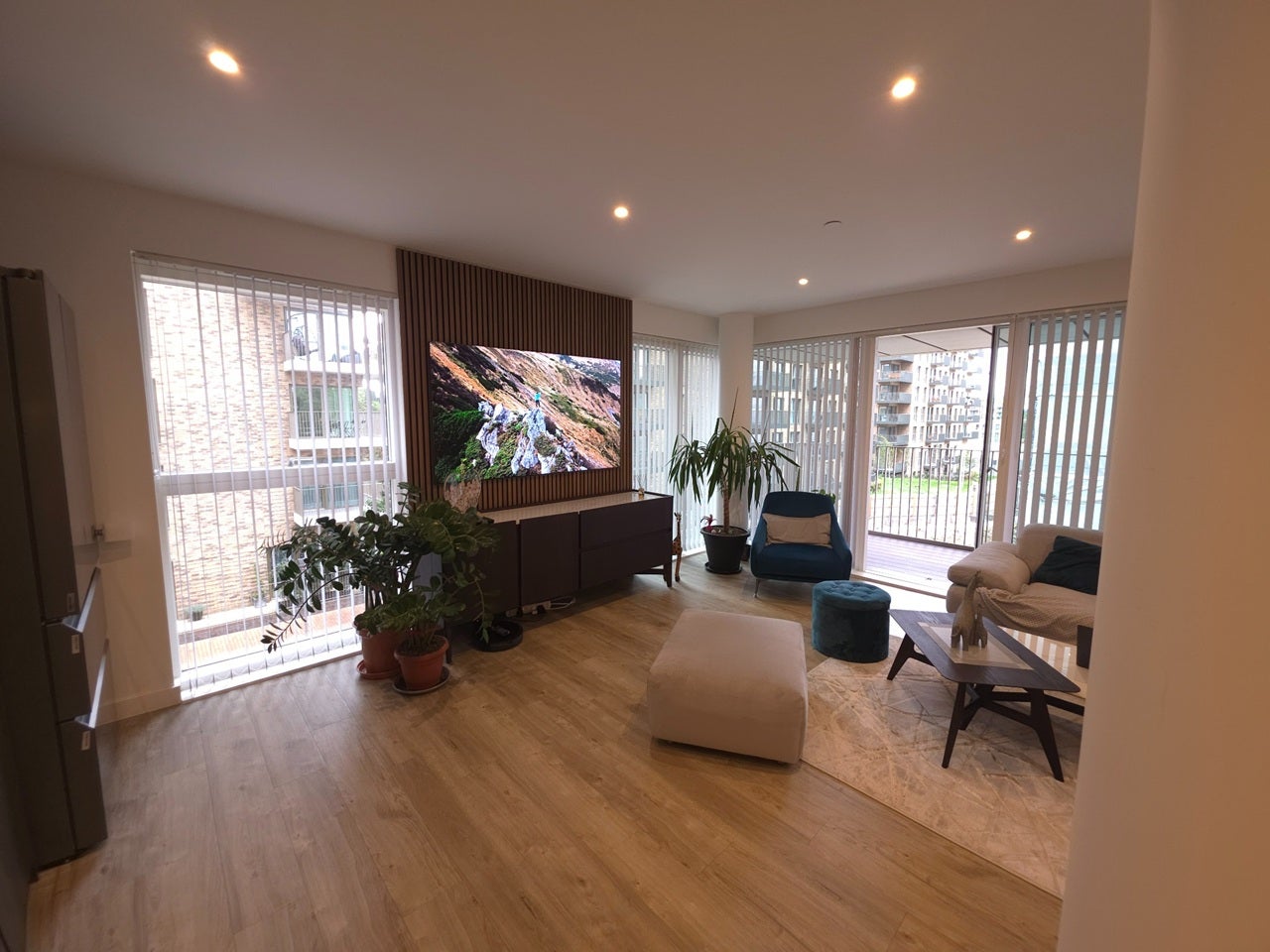 Room Plowden Road in Greater London