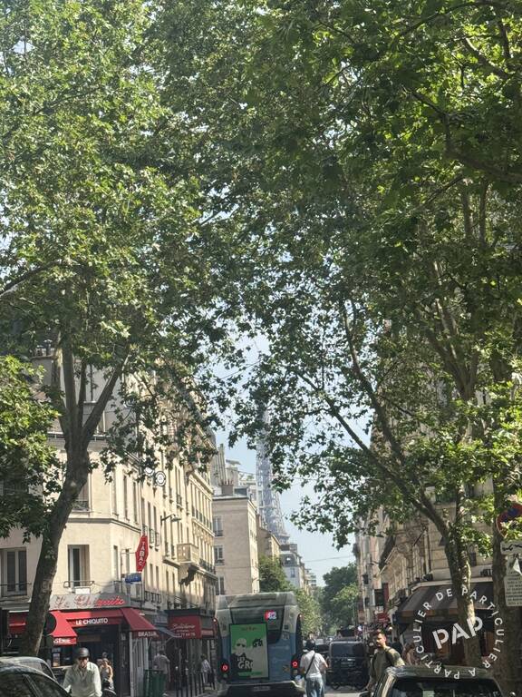 Appartement Rue Saint-Charles à Paris
