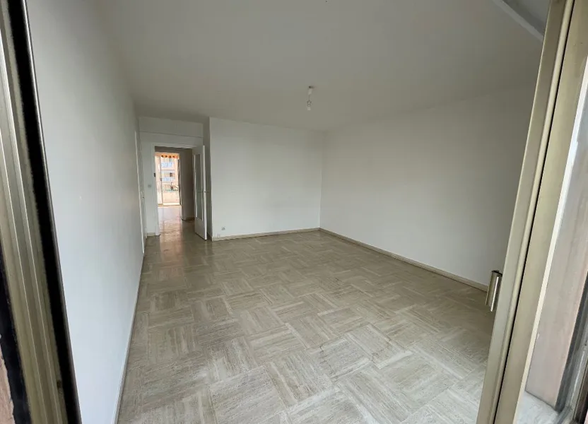 Appartement Avenue de Nice à Cagnes-sur-Mer