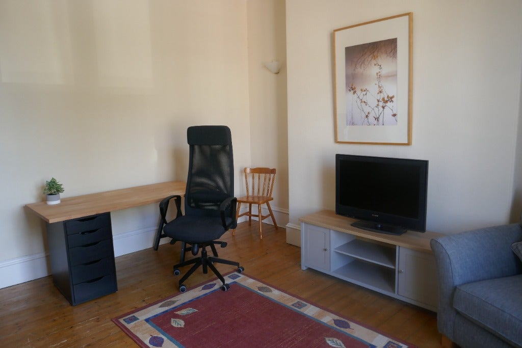 Flat Pitstruan Place in Aberdeen City