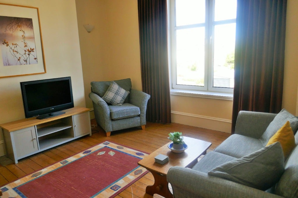Flat Pitstruan Place in Aberdeen City