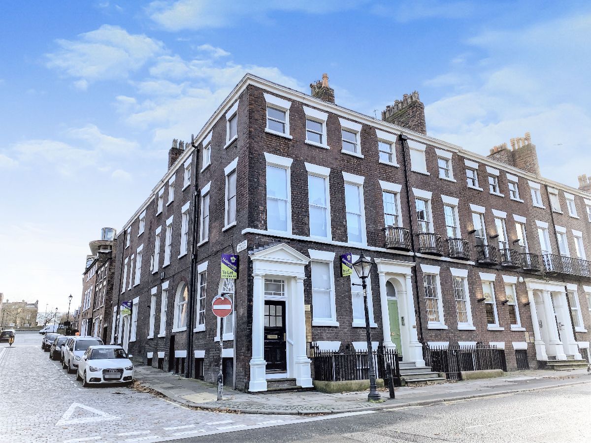 Flat Rodney Street in Liverpool