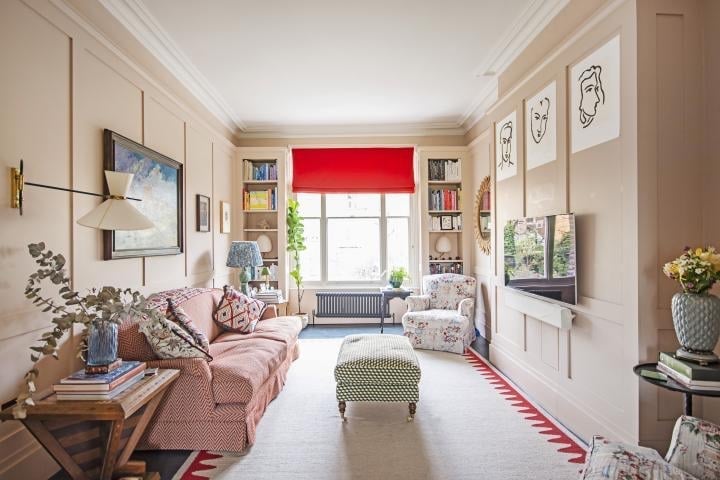 Room Queens Down Road in Greater London