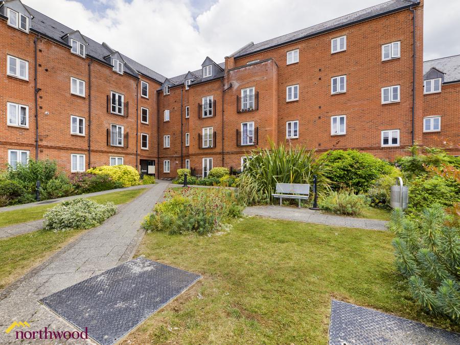 Flat Gatteridge Street in Cherwell District