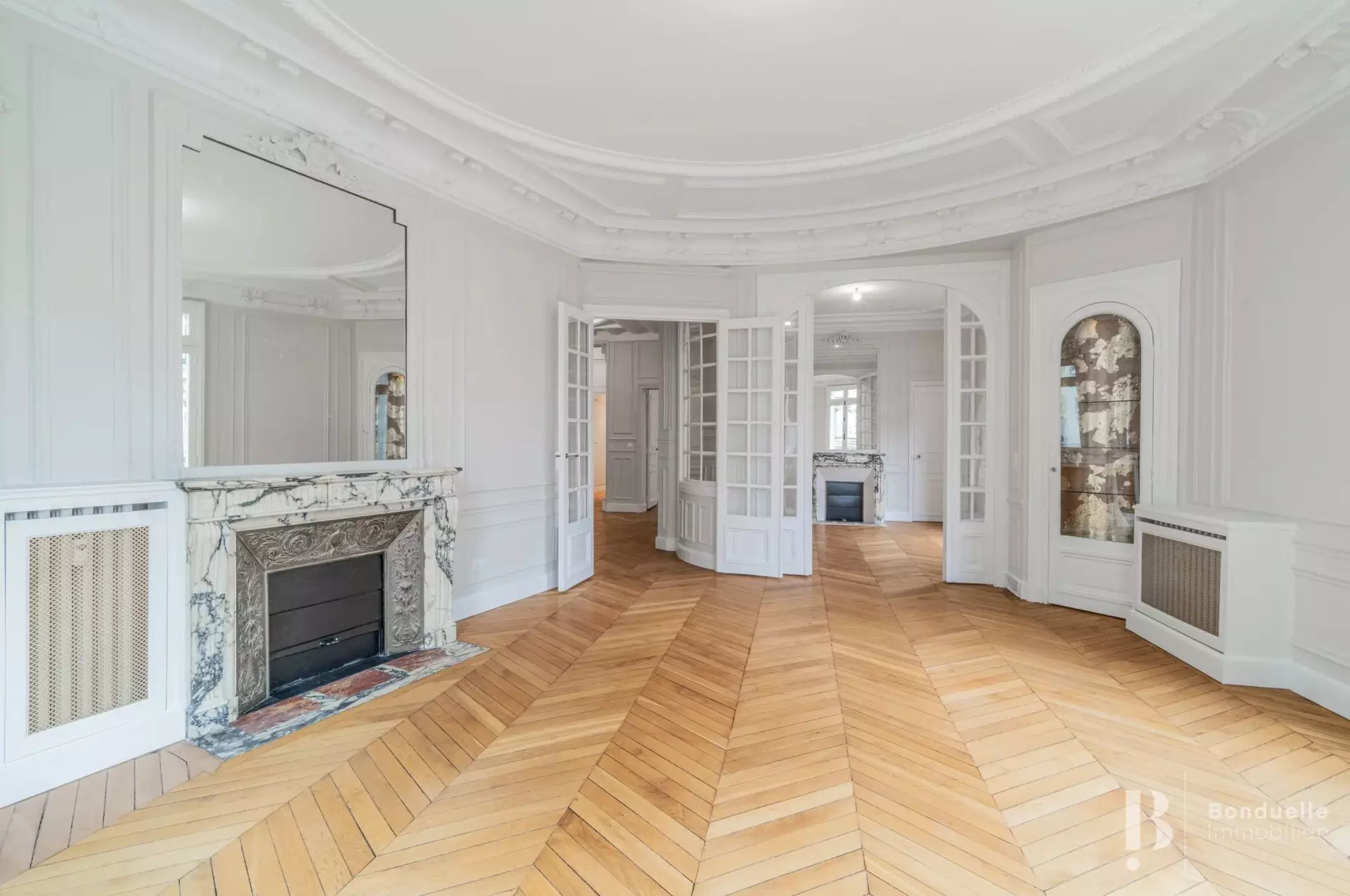 Flat Rue de Courcelles in Paris