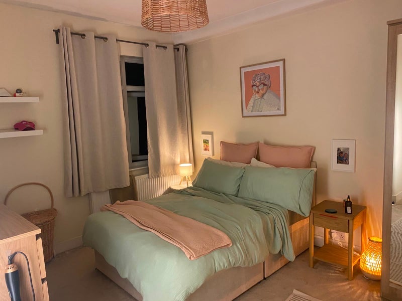 Room Glenburnie Road in Greater London