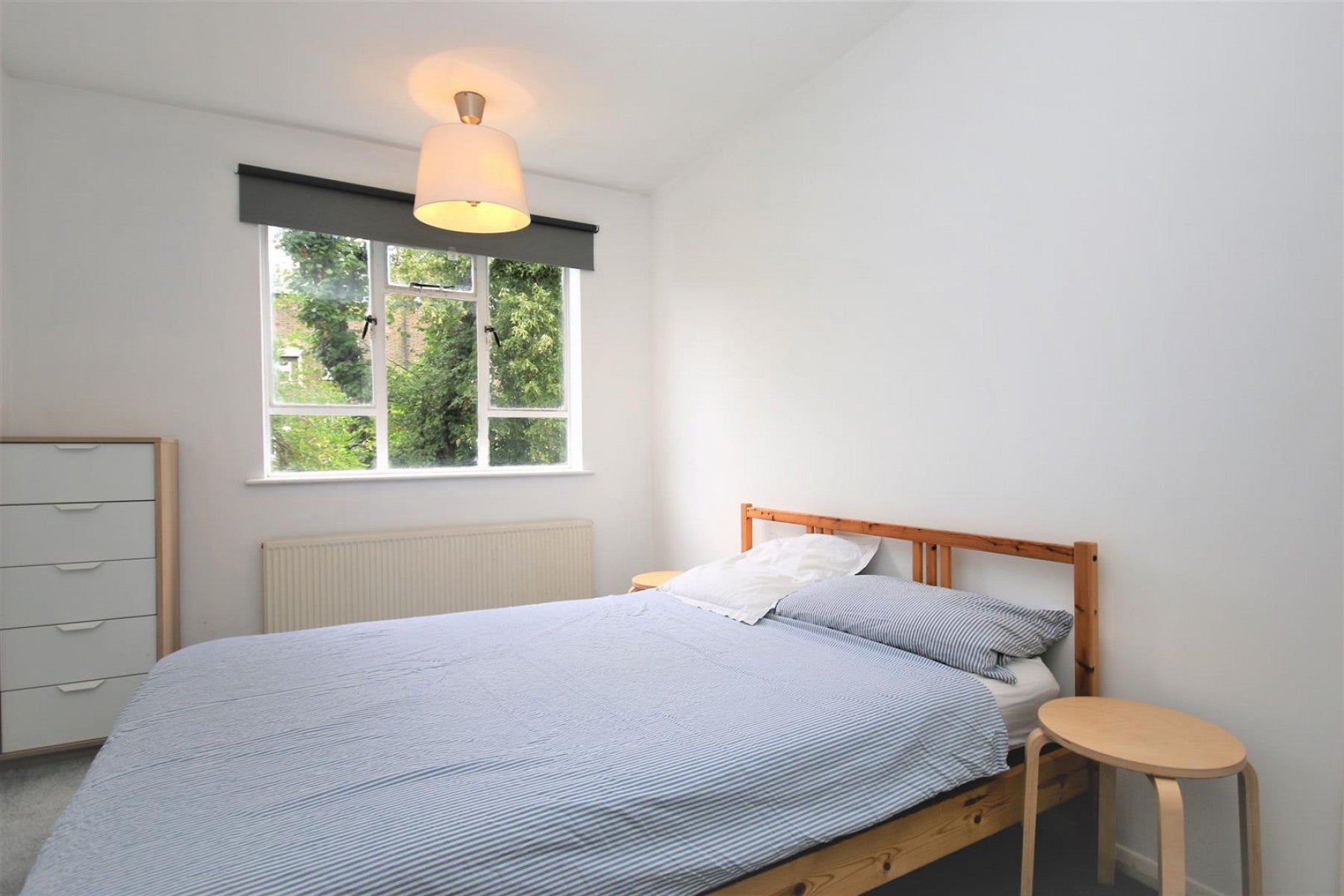 Flat Rochester Road in Greater London