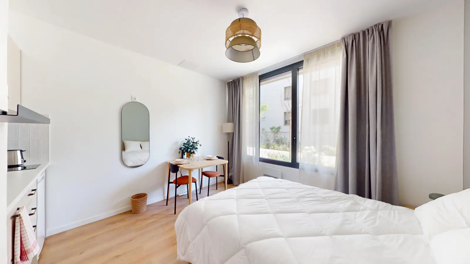 Room Rue Pierre Curie in Asnières-sur-Seine