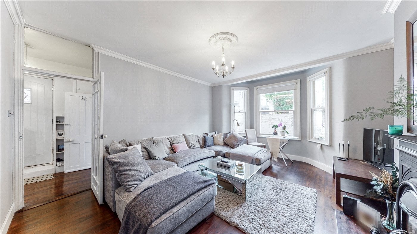 Flat Florence Road in Greater London
