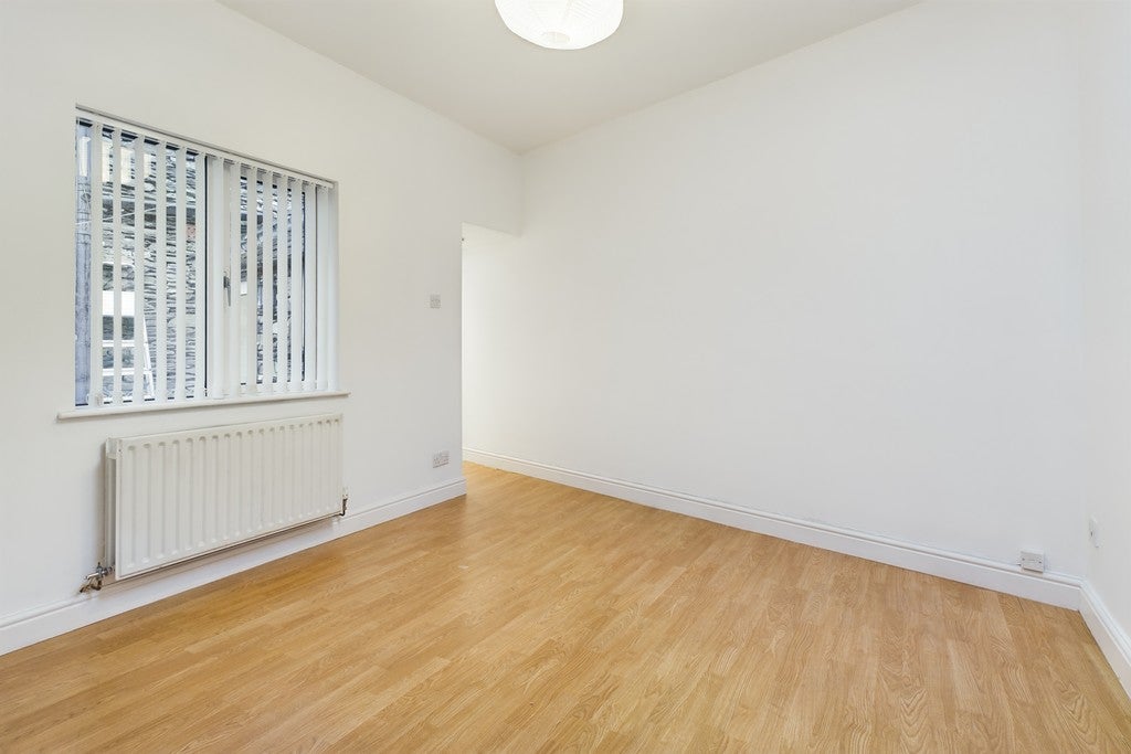 Flat Thornbarrow Road in Windermere