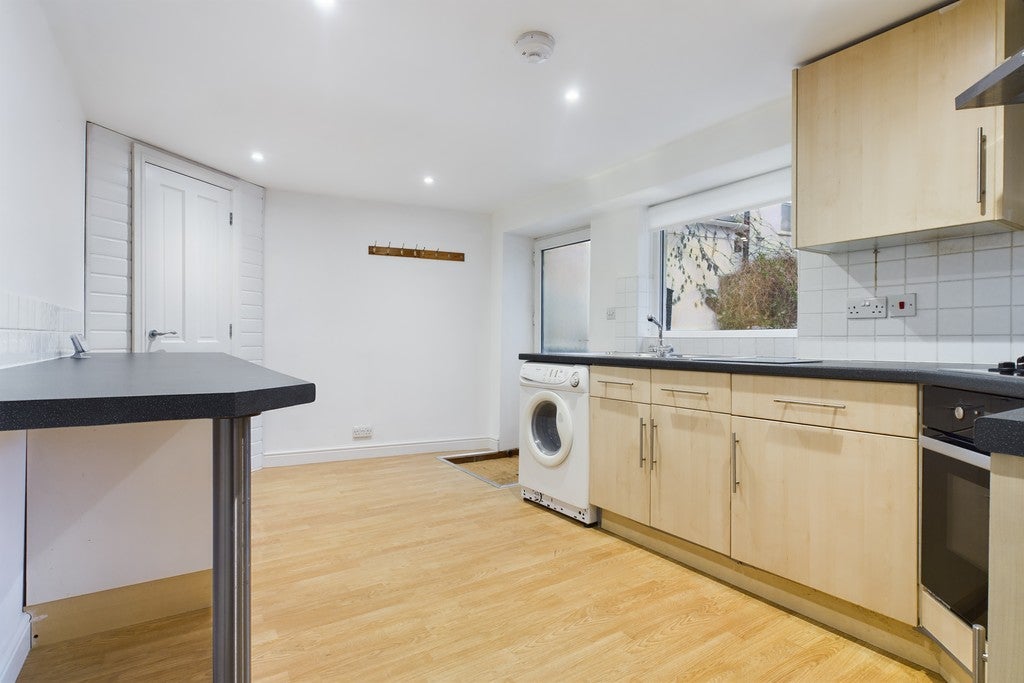 Flat Thornbarrow Road in Windermere