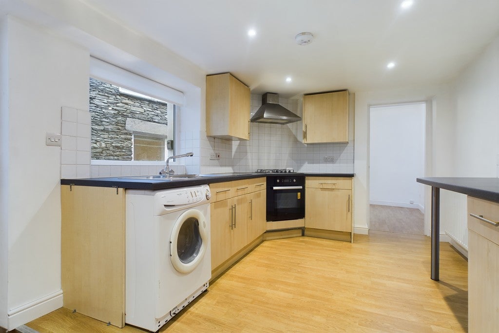 Flat Thornbarrow Road in Windermere