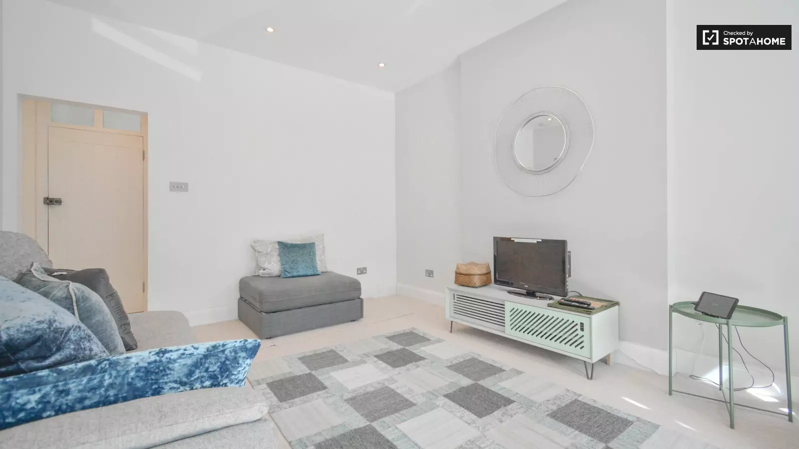 Flat Brondesbury Park in London