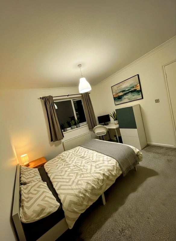 Room Failsworth Close in Nottingham
