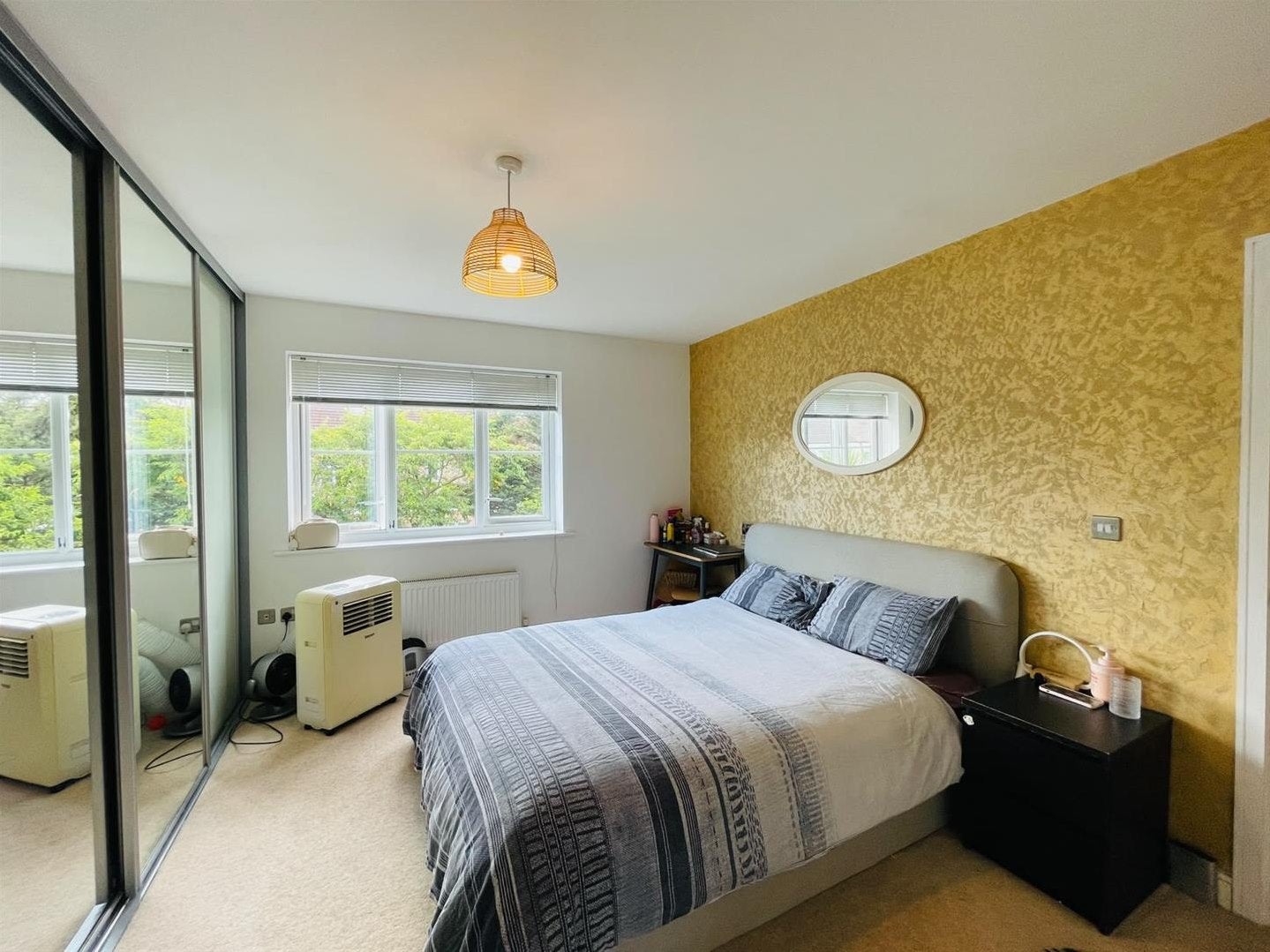 House Lindale Close in Greater London