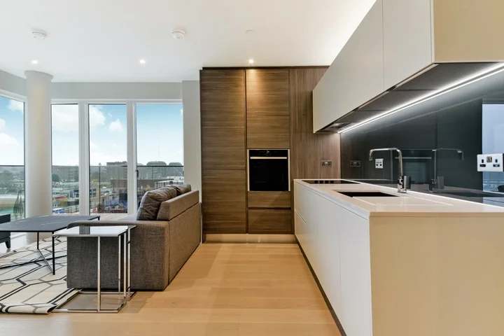 Flat Kidbrooke Park Road in Greater London