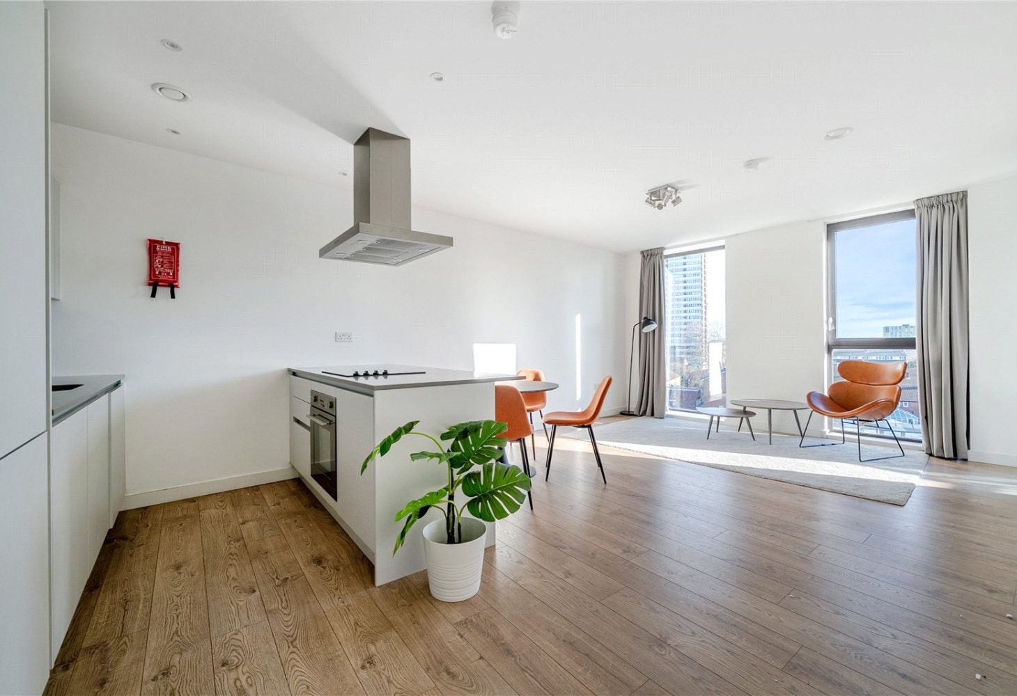 Flat Forrester Way in Greater London