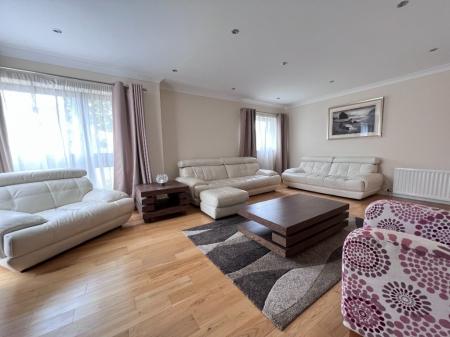 Flat South Victoria Dock Road in Dundee