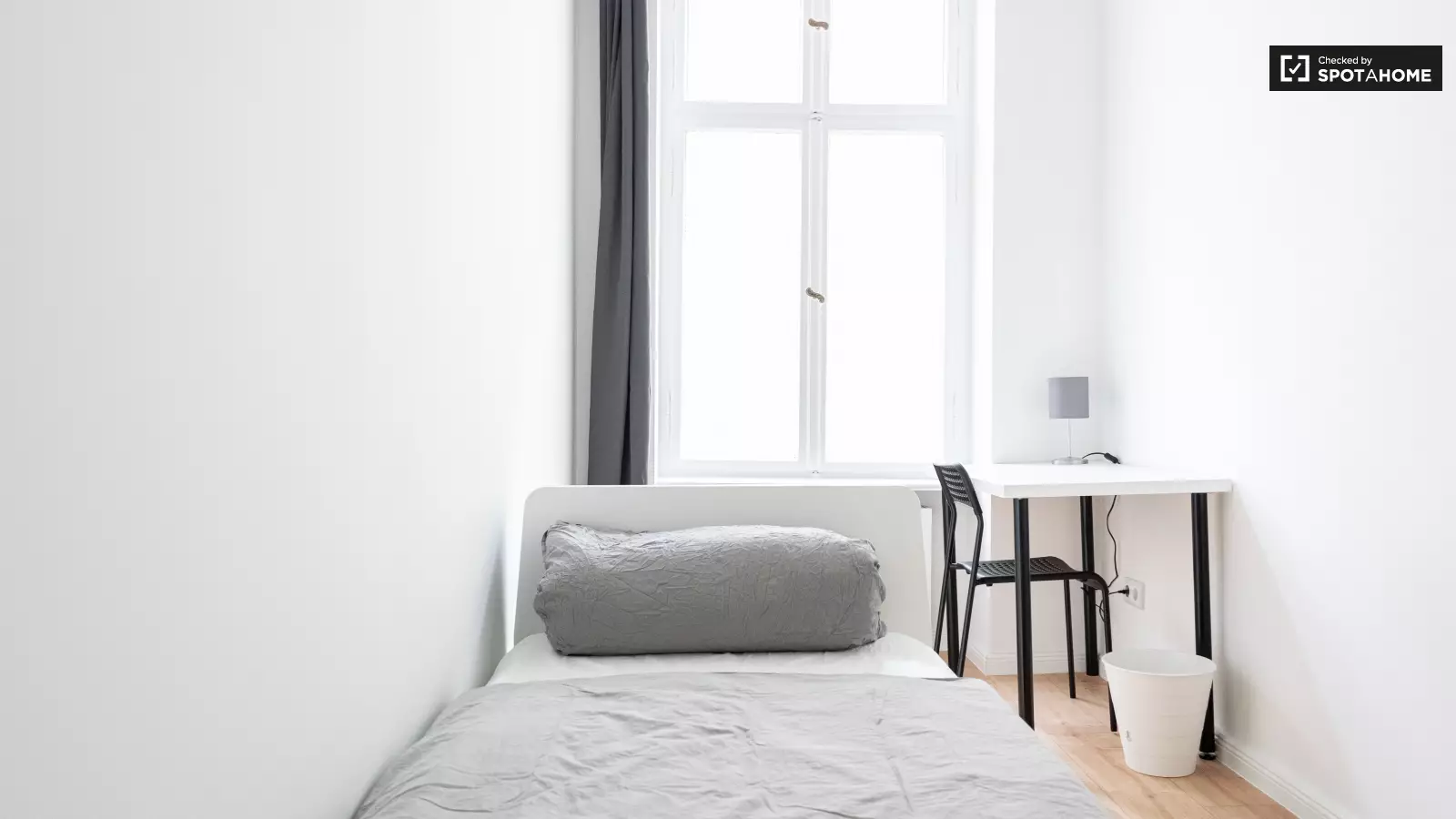 Wohnung Hohenzollerndamm in Berlin