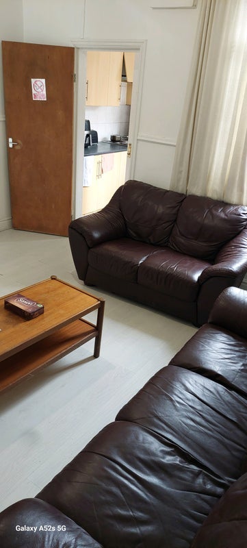 Room Wylam Street in Middlesbrough