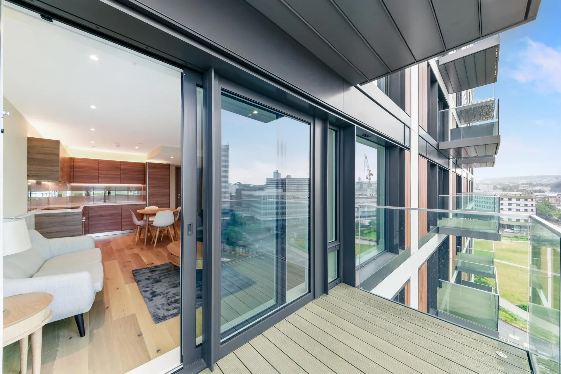 Flat Duke of Wellington Avenue in Greater London